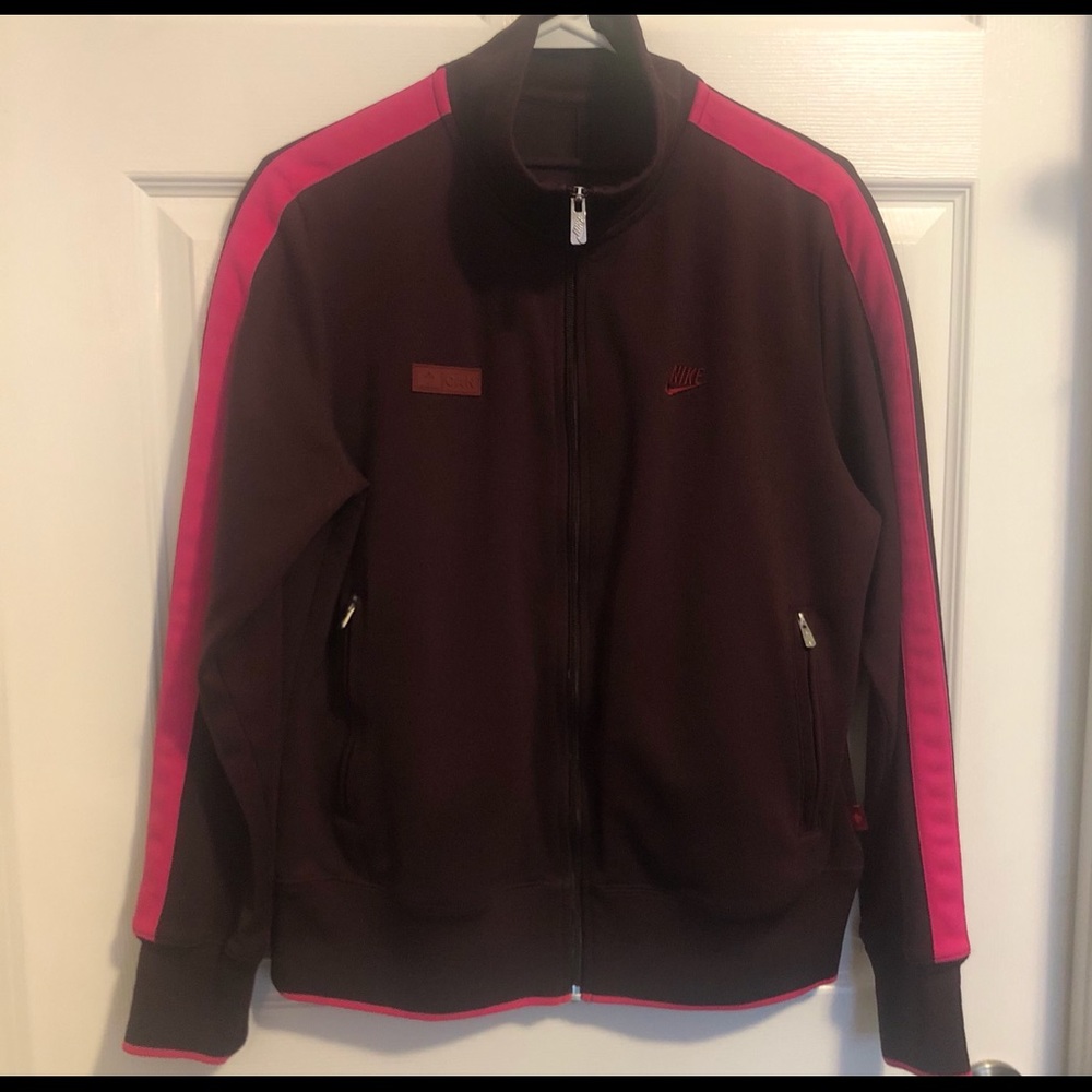 💕 2/$25 Retro Nike Track Jacket